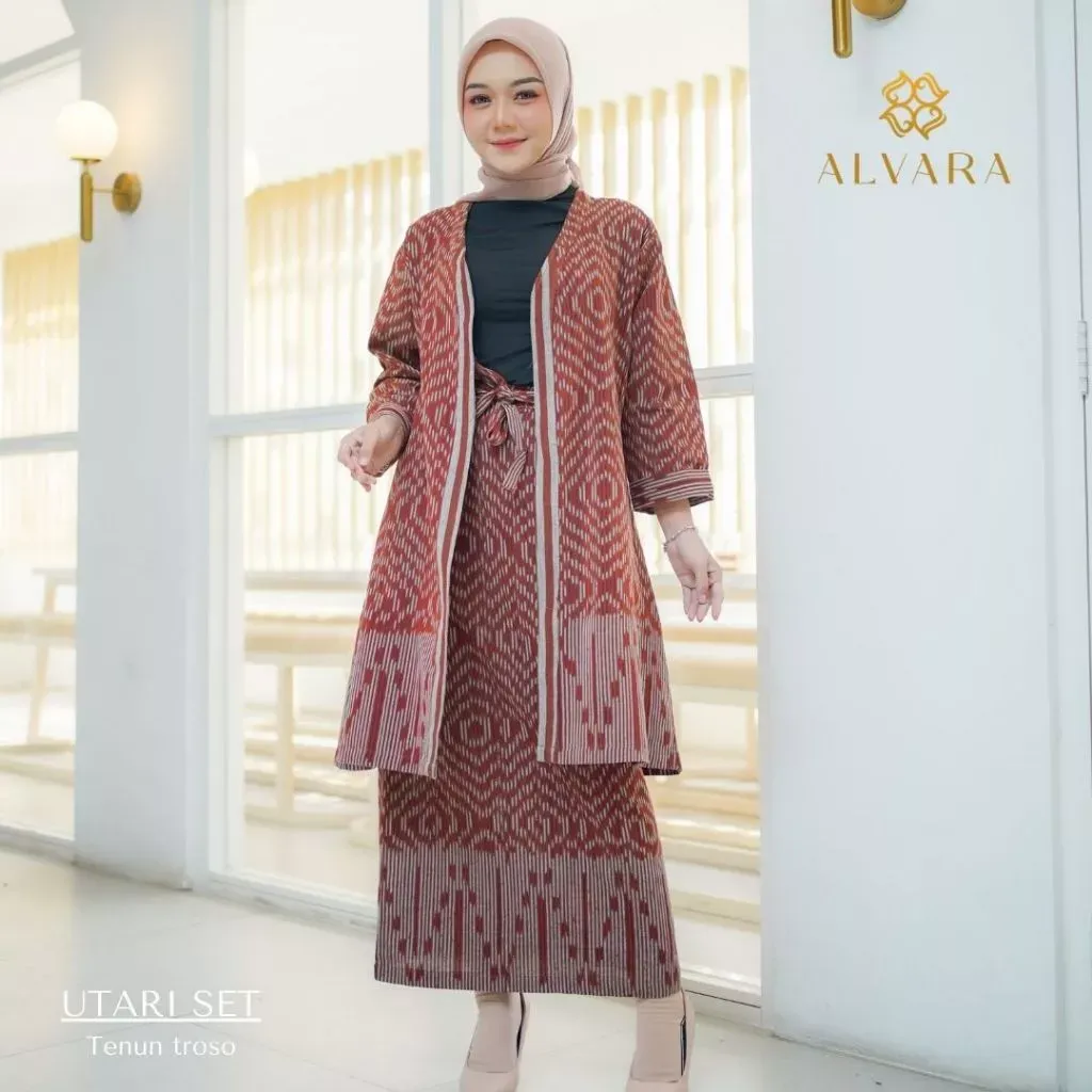 Alvara Utari Gamis Batik Wanita Big Size Jumbo