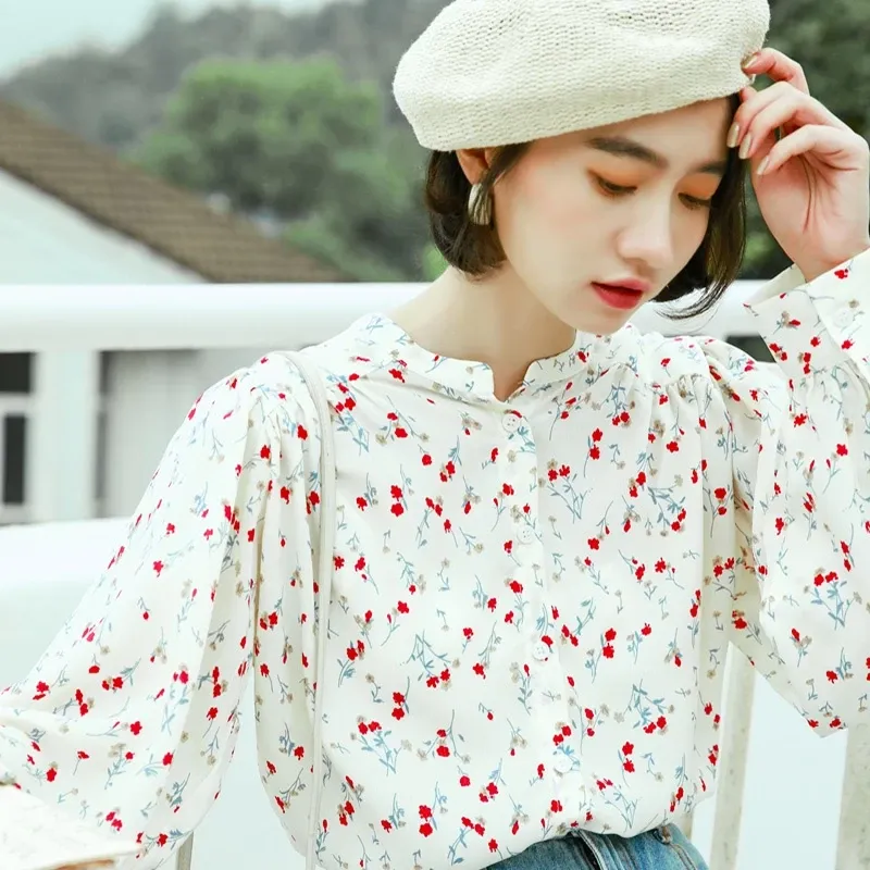 Baju Atasan Wanita Lengan Panjang Floral Chiffon Putih