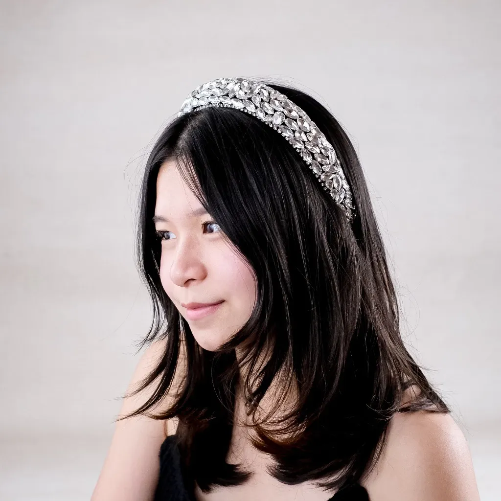 Bando Pesta Wanita Margot Poppypetals