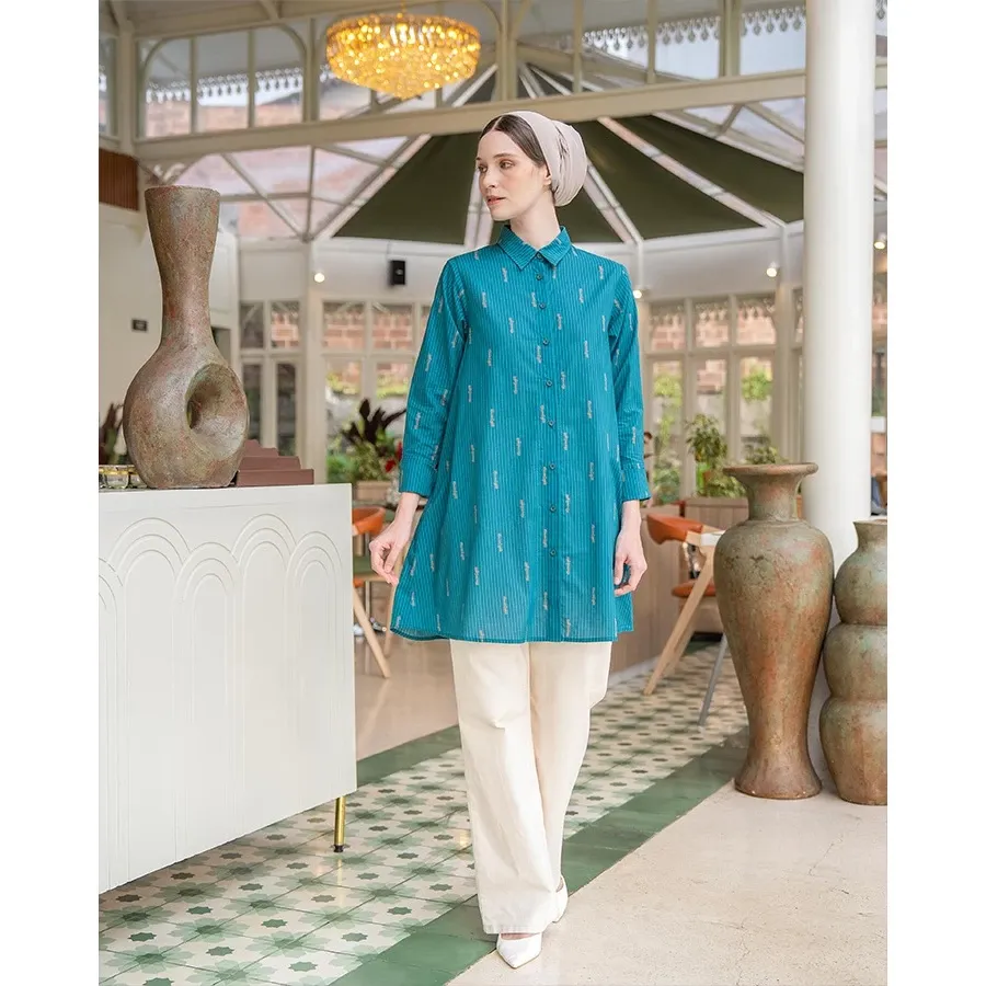 Everly Long Shirt Tunik Wanita