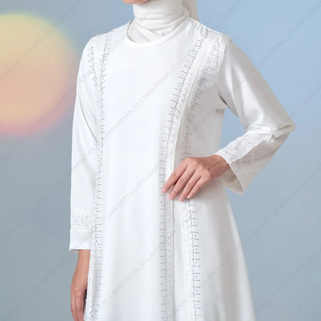 Gamis Abaya Putih Wanita Modern dan Elegan LM-044