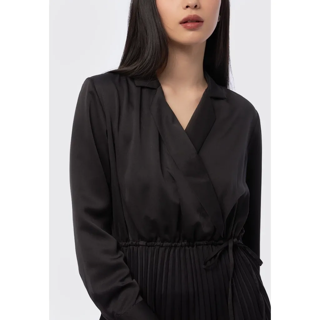 Gaun Maxi Satin Lengan Panjang Hitam