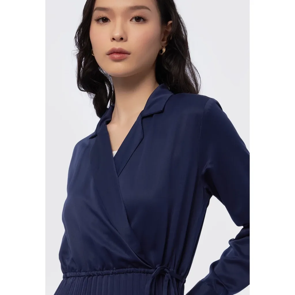 Gaun Maxi Satin Lengan Panjang Navy