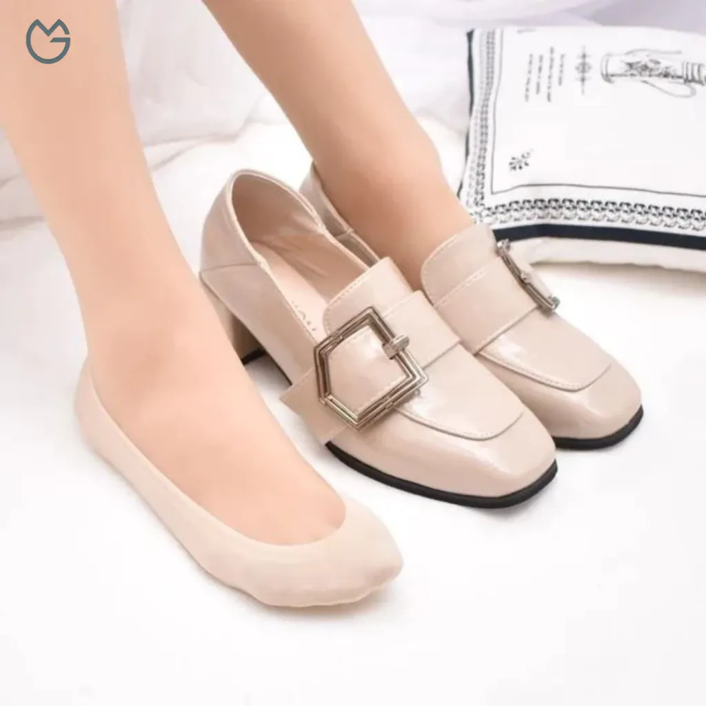 Kaos Kaki Invisible Wanita Anti Slip Pendek