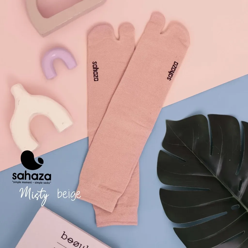 Kaos Kaki Jempol Katun Beige Wanita Muslimah