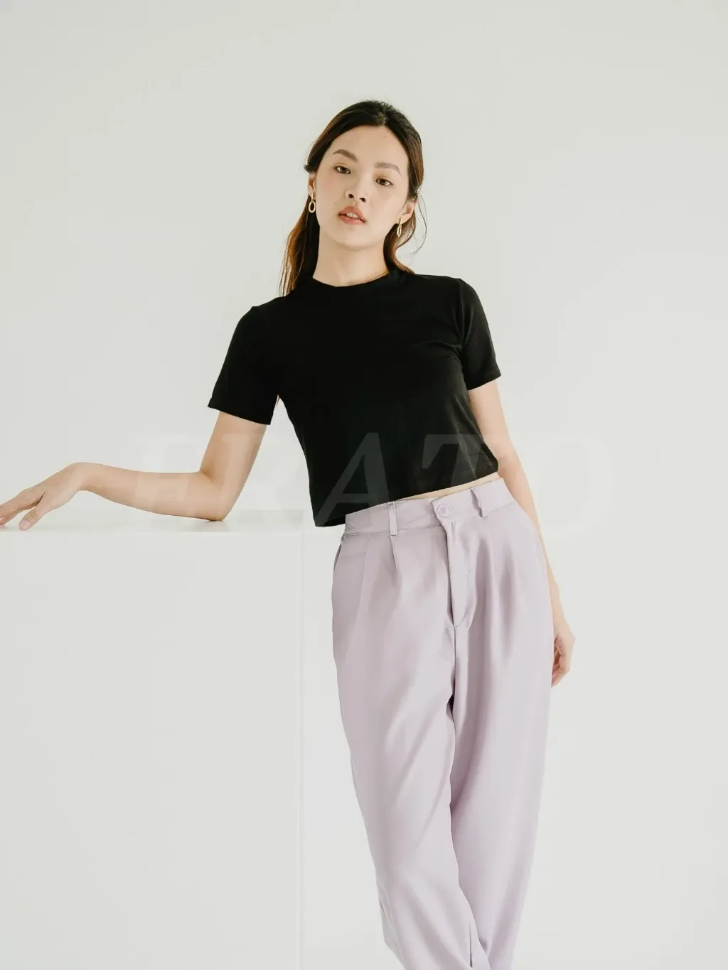 Kaos Polos Wanita Crop ERATO