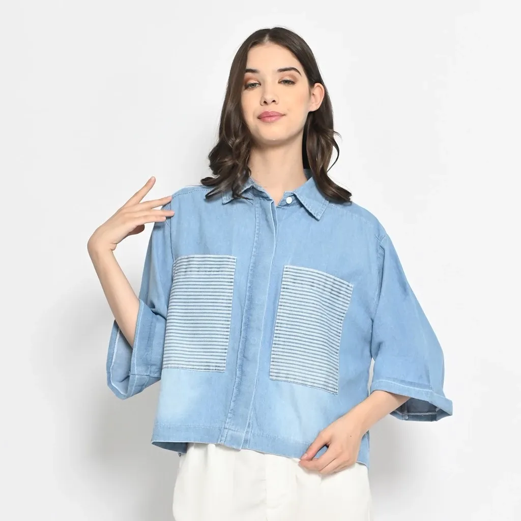Kemeja Blouse Wanita Crop Denim Lengan Panjang 3/4