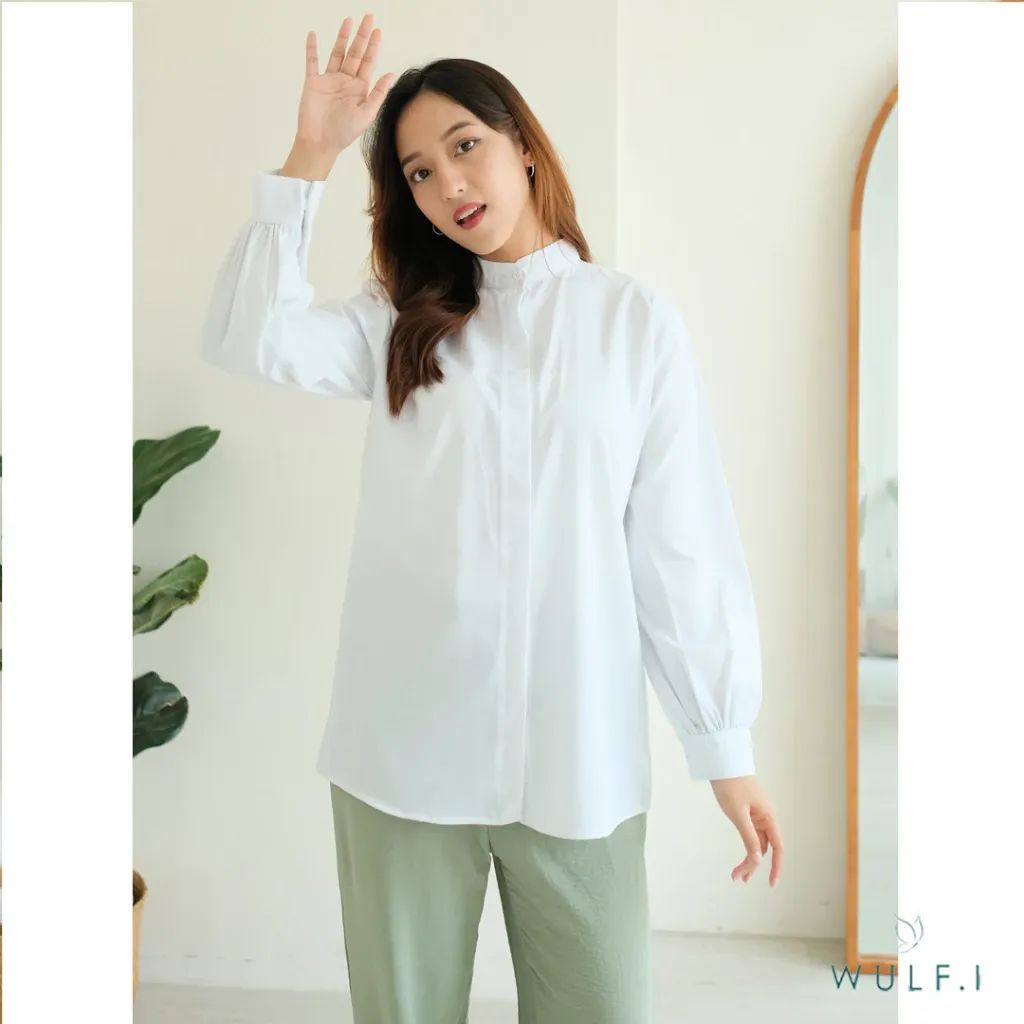 Kemeja Putih Wanita Lengan Panjang Jumbo