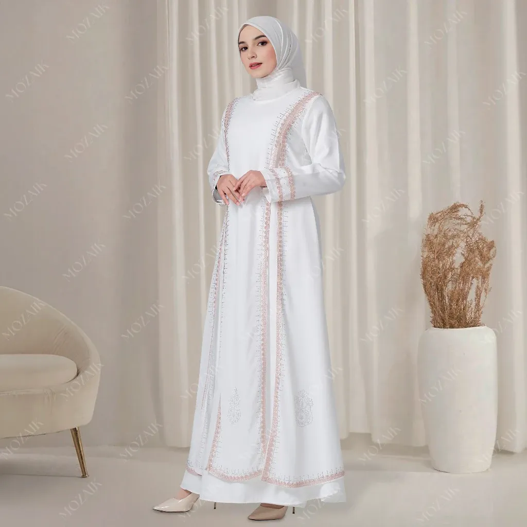 Mosaic Dress Gamis Putih Wanita Muslim Modern Abaya Putih dan Hitam Elegan 044 Cokelat