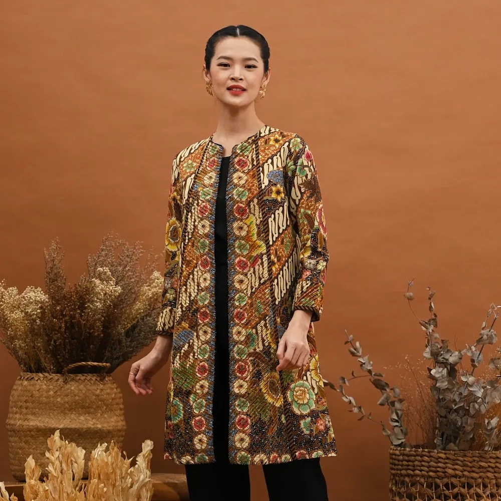 Outer Amasti Batik Blouse Wanita Modern