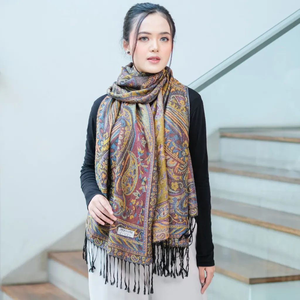 Pashmina Wanita Reversible Viscose Paisley Full Pattern