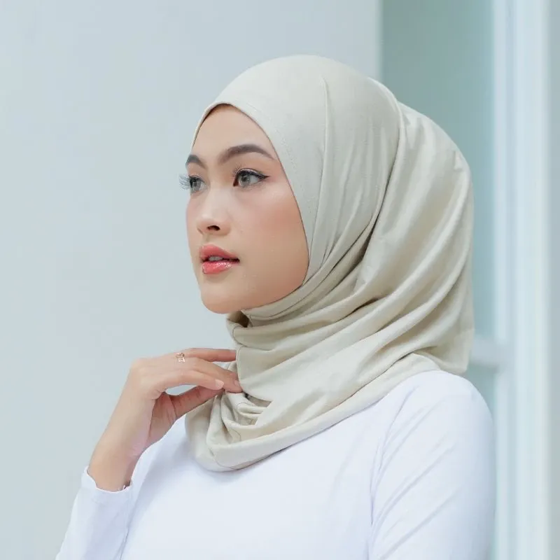 Reverie Instant Hijab Olahraga Kaos Stretch