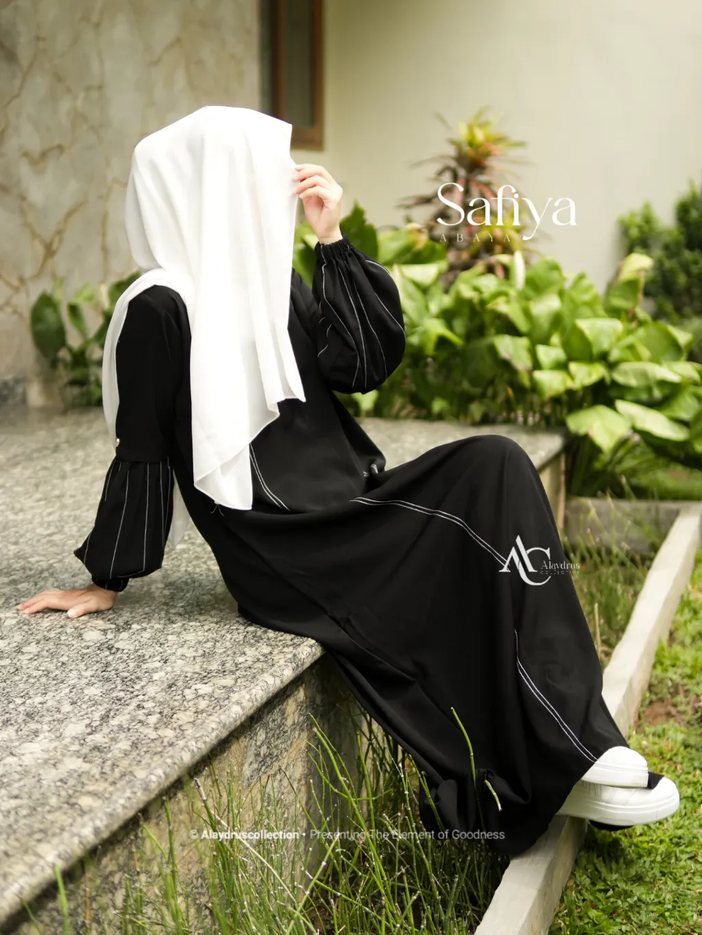 Safiya Abaya Hitam Kombinasi Jetblack