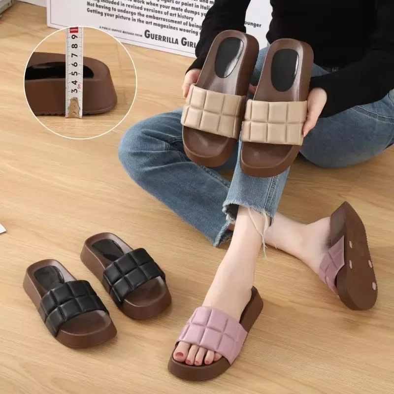Sandal Wanita Casual