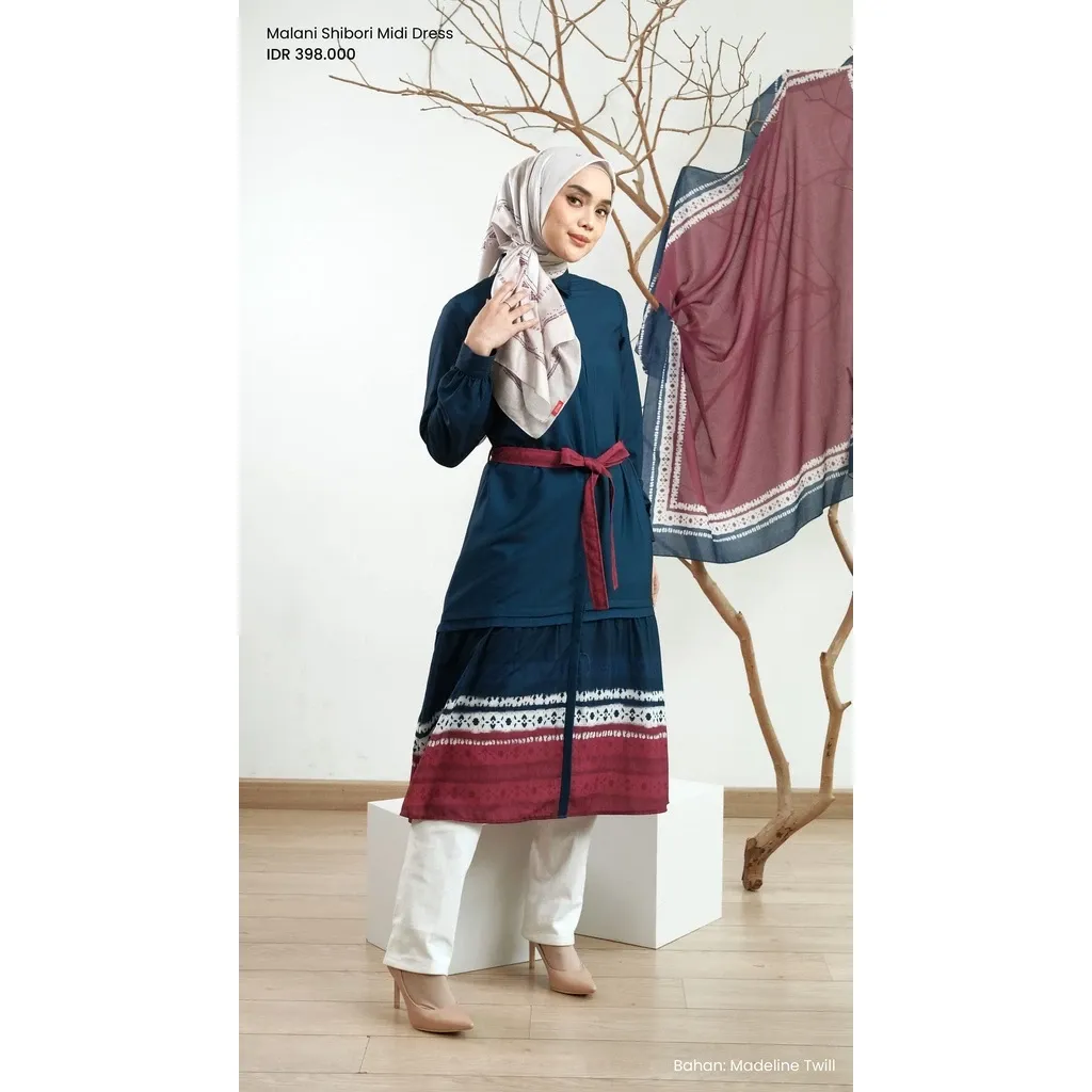 Zoya Malani Midi Dress Navy S - Tunik Wanita Muslimah
